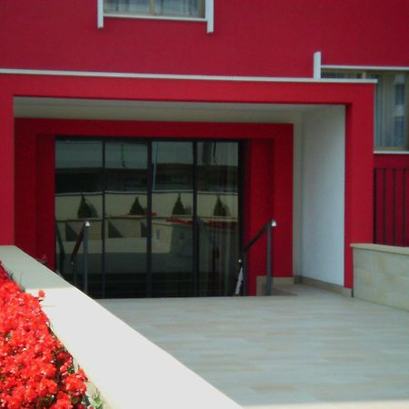 Delta Hotel Apartments 산도나토밀라네세 외부 사진
