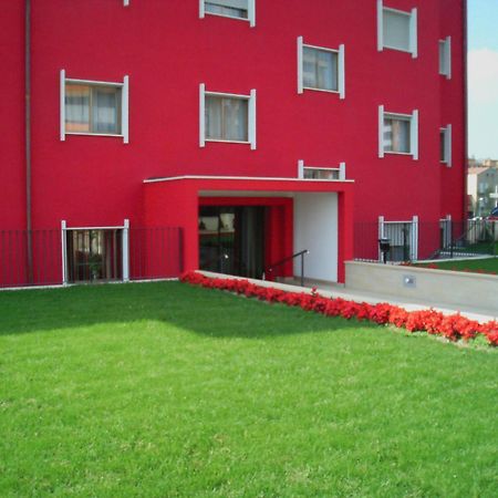 Delta Hotel Apartments 산도나토밀라네세 외부 사진